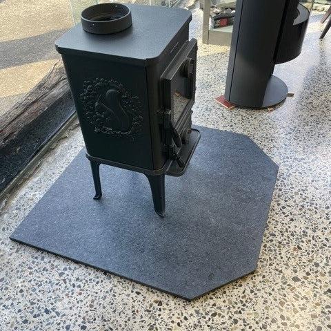 Hearth W115cm x D115cm x H2cm Corner w Front Edge Crystal Honed