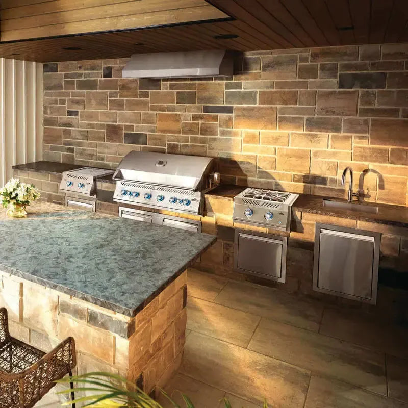 Napoleon Built-In 700 Series 44-inch BBQ (Natural Gas)