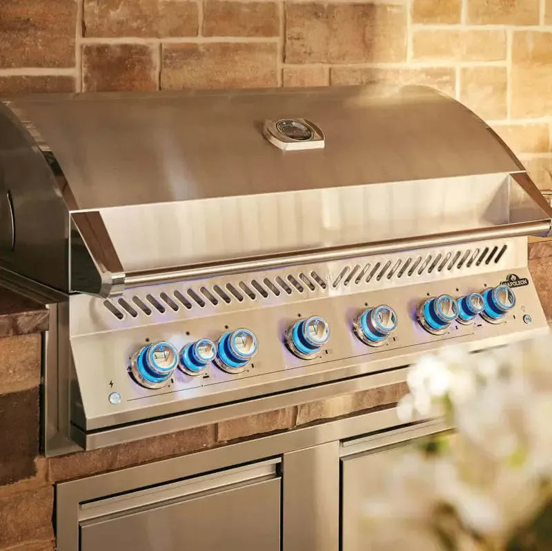 Napoleon Built-In 700 Series 44-inch BBQ (Natural Gas)