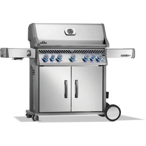 BBQs & Outdoor Kitchens