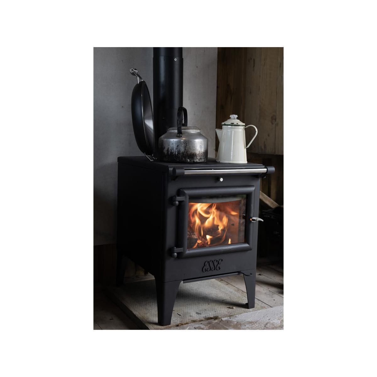 Esse Warmheart Deluxe Wood Cooker