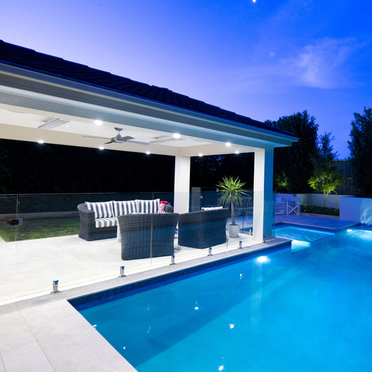 Heatstrip Elegance (No Remote) Outdoor Radiant Electric Heater (3600W)