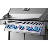 Napoleon Rogue PRO-S 625 LPG Gas BBQ with Flame Side and Infrared Rear Burners