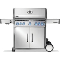 Napoleon Rogue PRO-S 625 Natural Gas BBQ with Infrared Side and Rear Burners